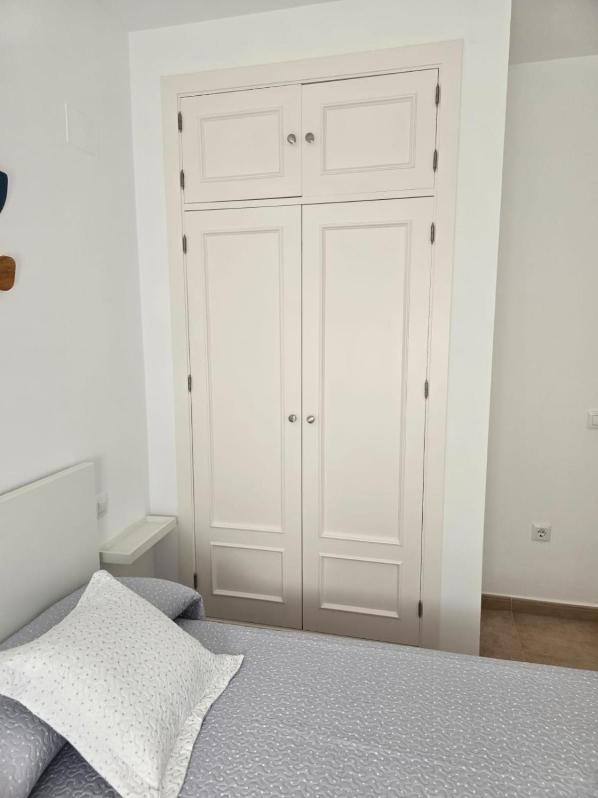Apartamento Calle Calvario Rota Bagian luar foto