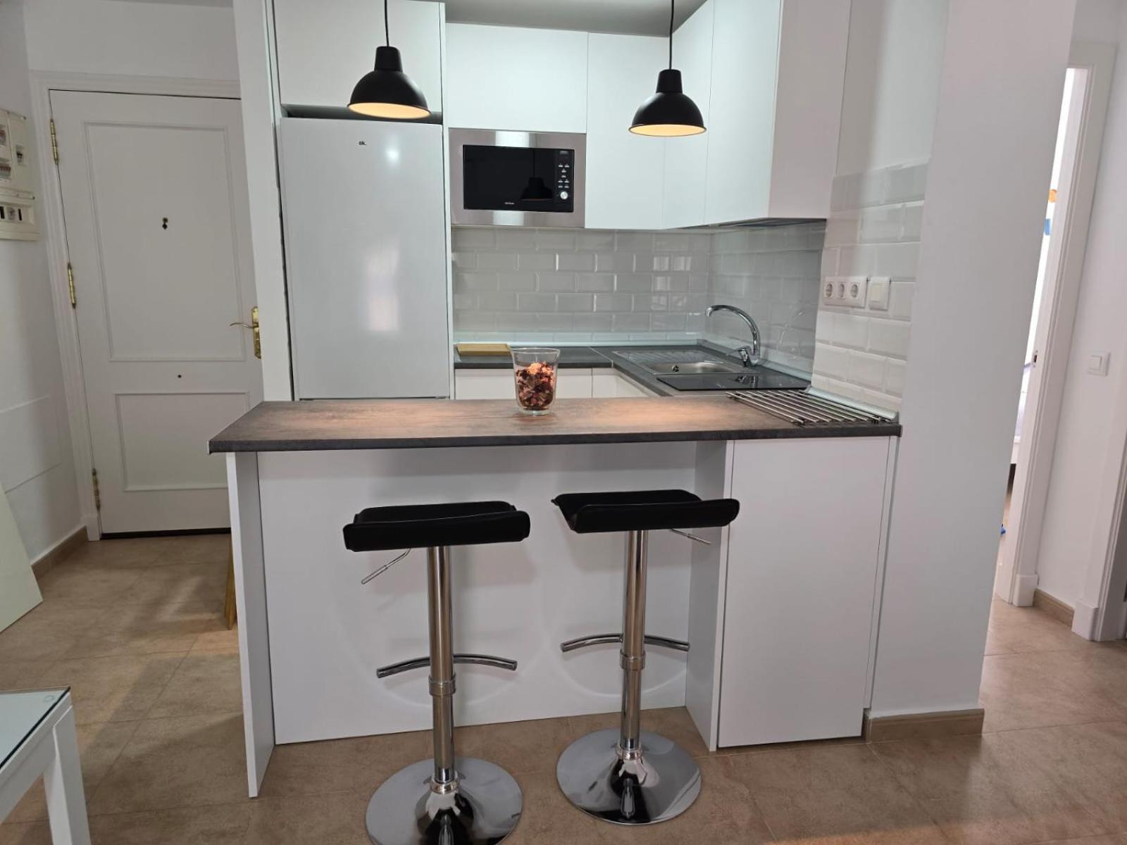 Apartamento Calle Calvario Rota Bagian luar foto